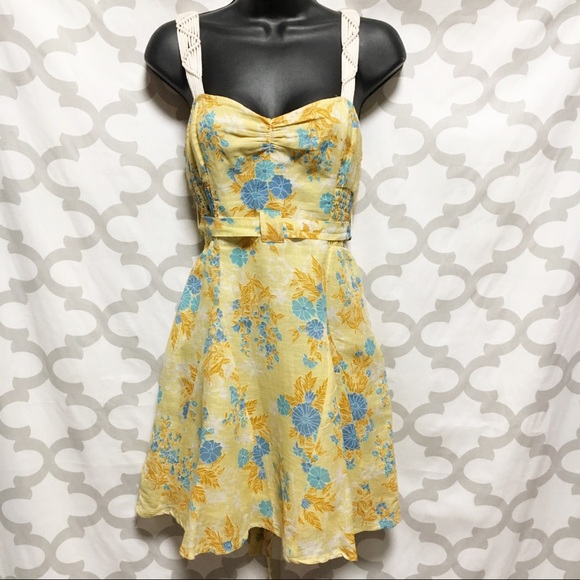 Free People Dresses & Skirts - Free People yellow floral summer dress.